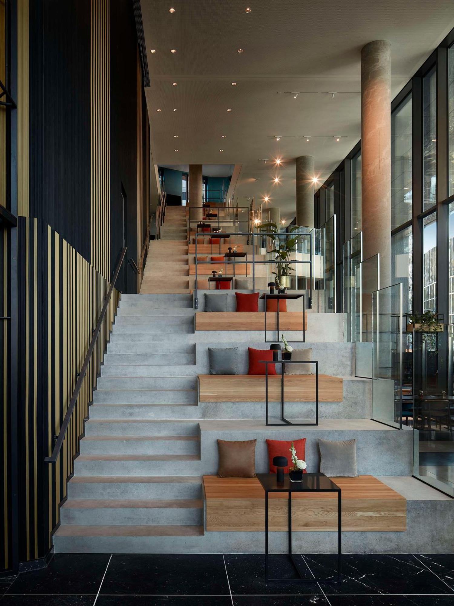 Nh Collection Frankfurt Spin Tower Hotel Frankfurt am Main Exterior photo