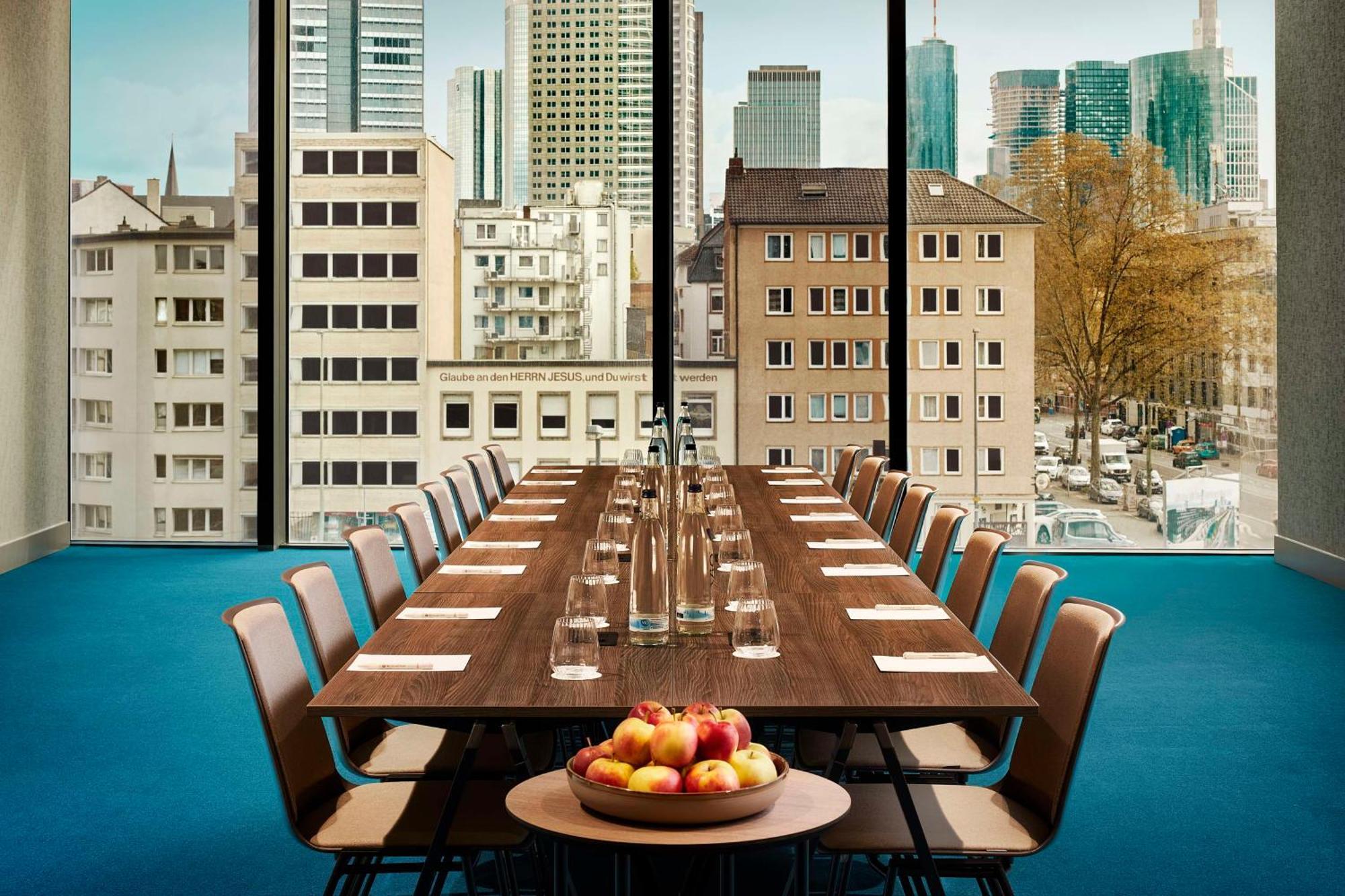 Nh Collection Frankfurt Spin Tower Hotel Frankfurt am Main Exterior photo